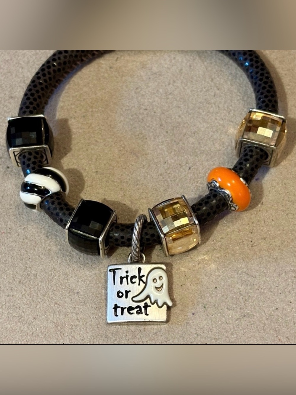 Brighton Primavera Spacer in Orange Resin bead with silver edges in floral motif - Picture 8 of 8